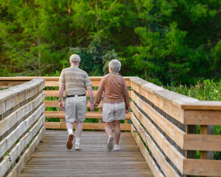 7 Best Walking Shoes for Seniors and Things to Consider When Purchasing